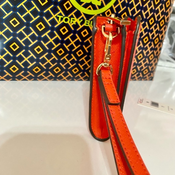 🎊🏅NEW🏅Tory Burch Emerson wristlet pouch/wallet/pouch/bright samba color - Picture 5 of 9